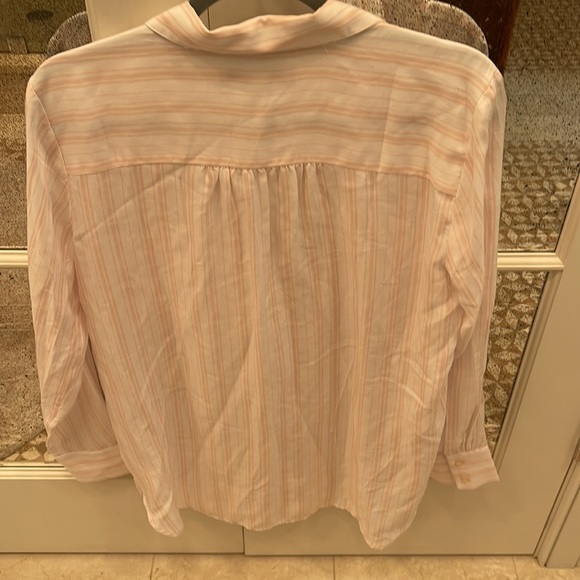 LOFT M NEW Button-Down Collared Shirt NWT - Picture 6 of 7